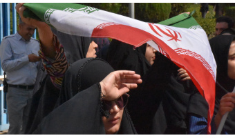 آیین روز پرچم در مجتمع آموزش عالی فنی و مهندسی اسفراین برگزار شد